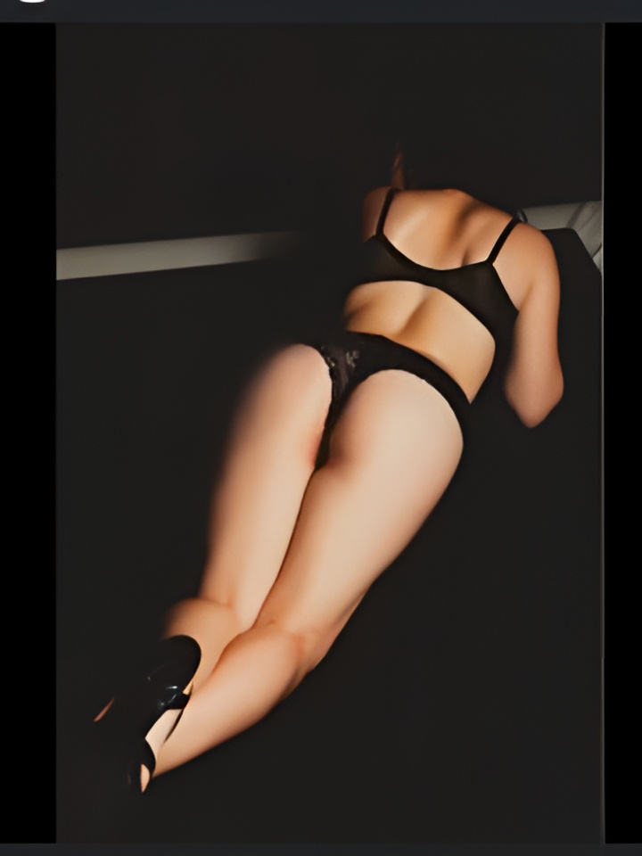 Анфиса привлекательная девушка из Братска цена от 3000 руб