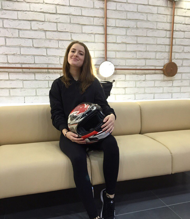 Дашута привлекательная девушка из Братска цена от 3500 руб