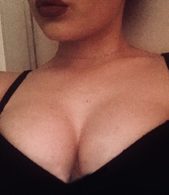 Люда привлекательная девушка из Братска цена от 3500 руб