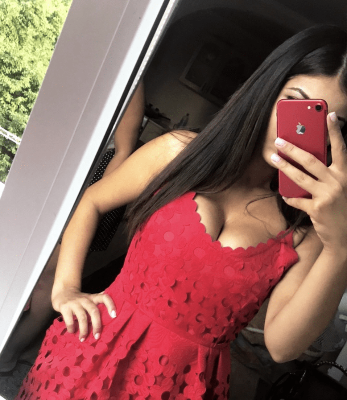 Аксинья привлекательная девушка из Братска цена от 3000 руб