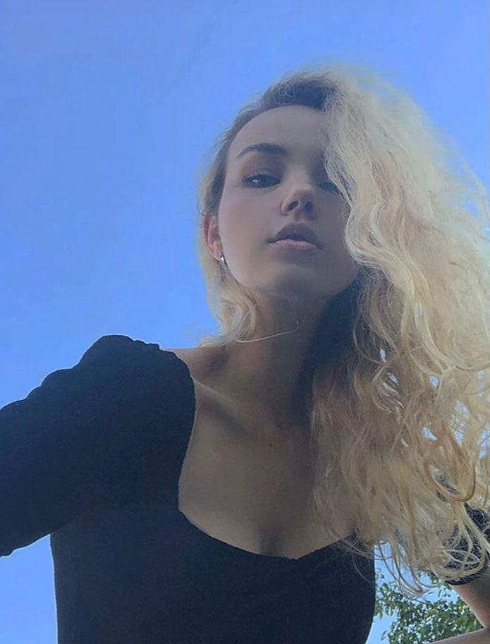 🎥 Нана привлекательная девушка из Братска цена от 5000 руб