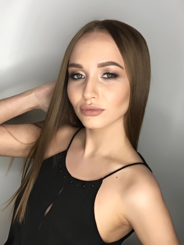 Карина из Братска